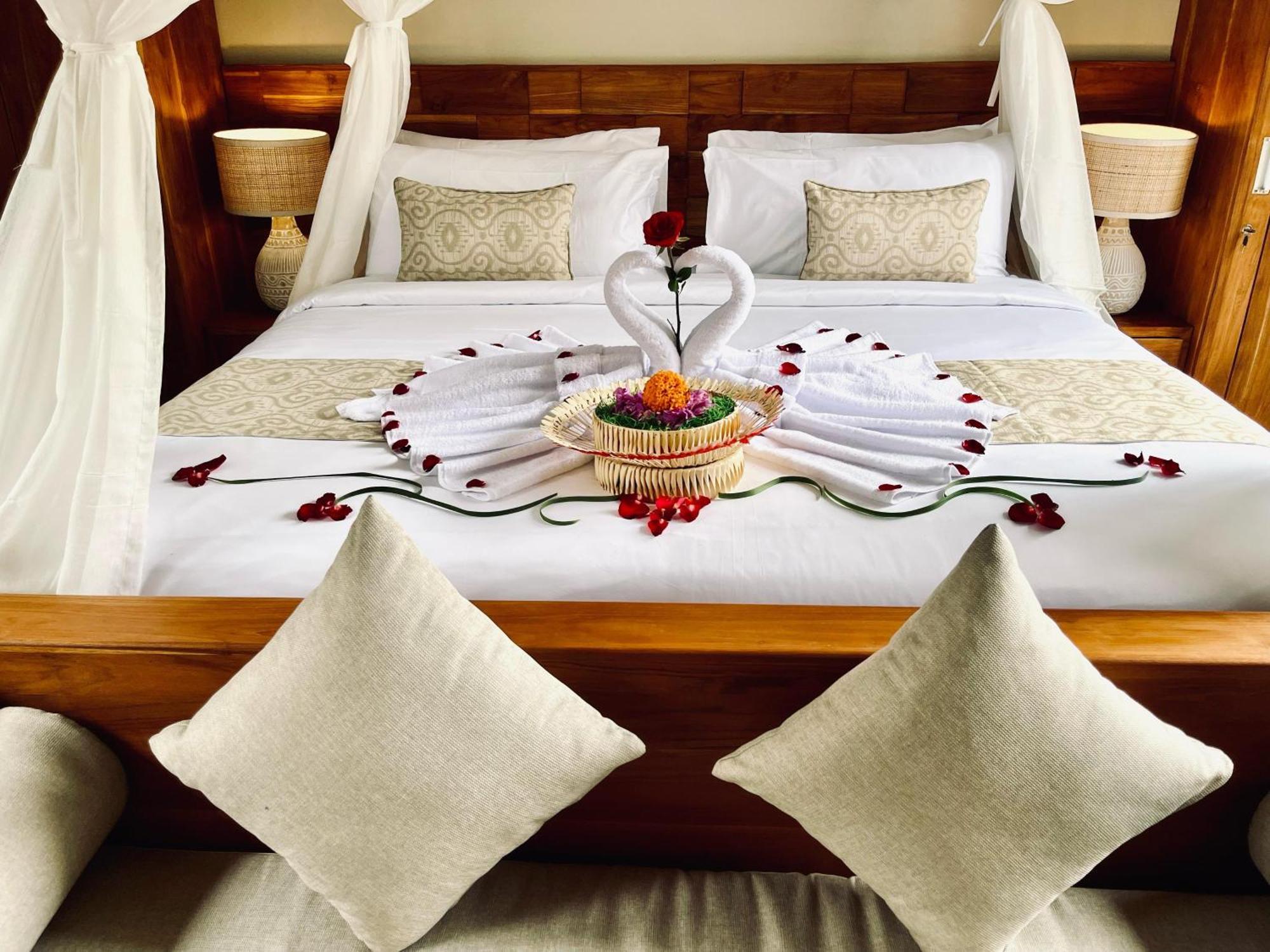 The Madawa Suites Ubud  Exterior photo